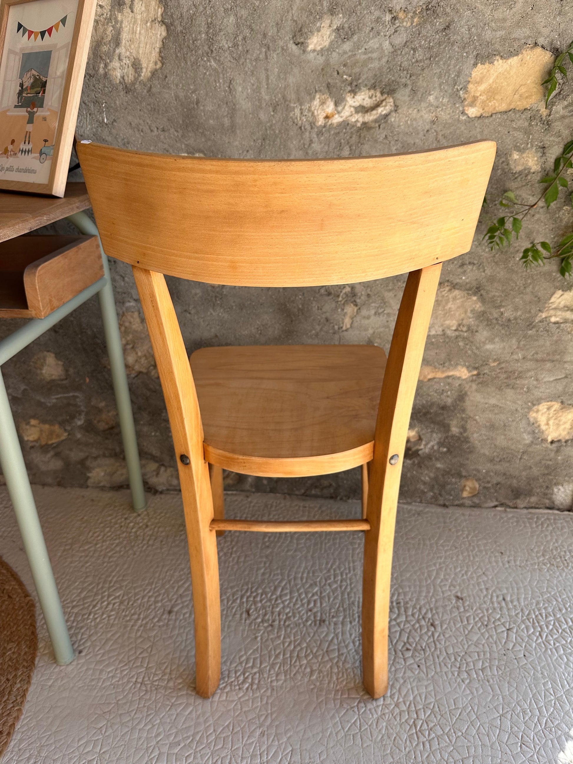 Chaise de bistrot en bois De Raymonde à Zoé