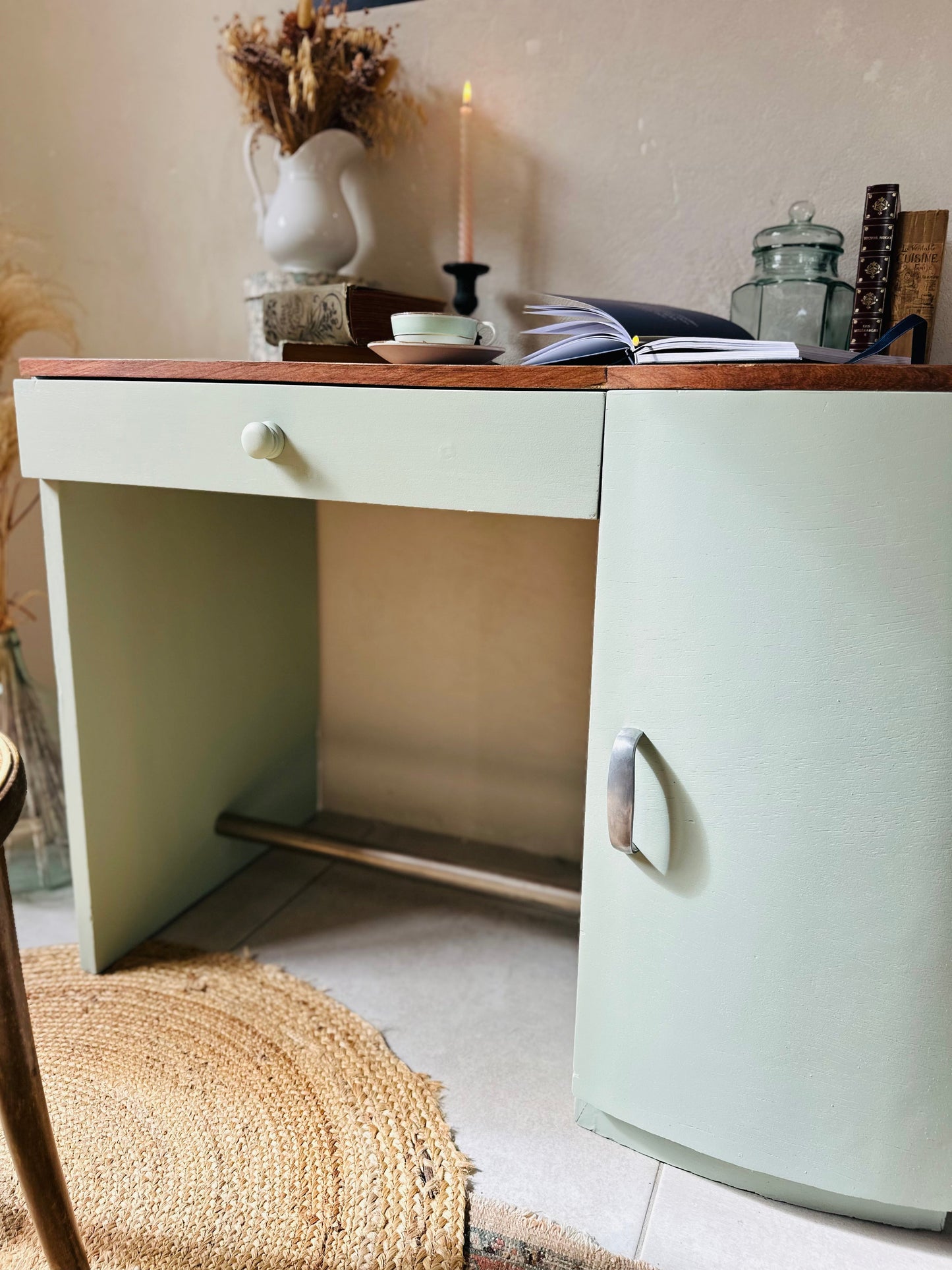 Bureau vintage relooké De Raymonde à Zoé