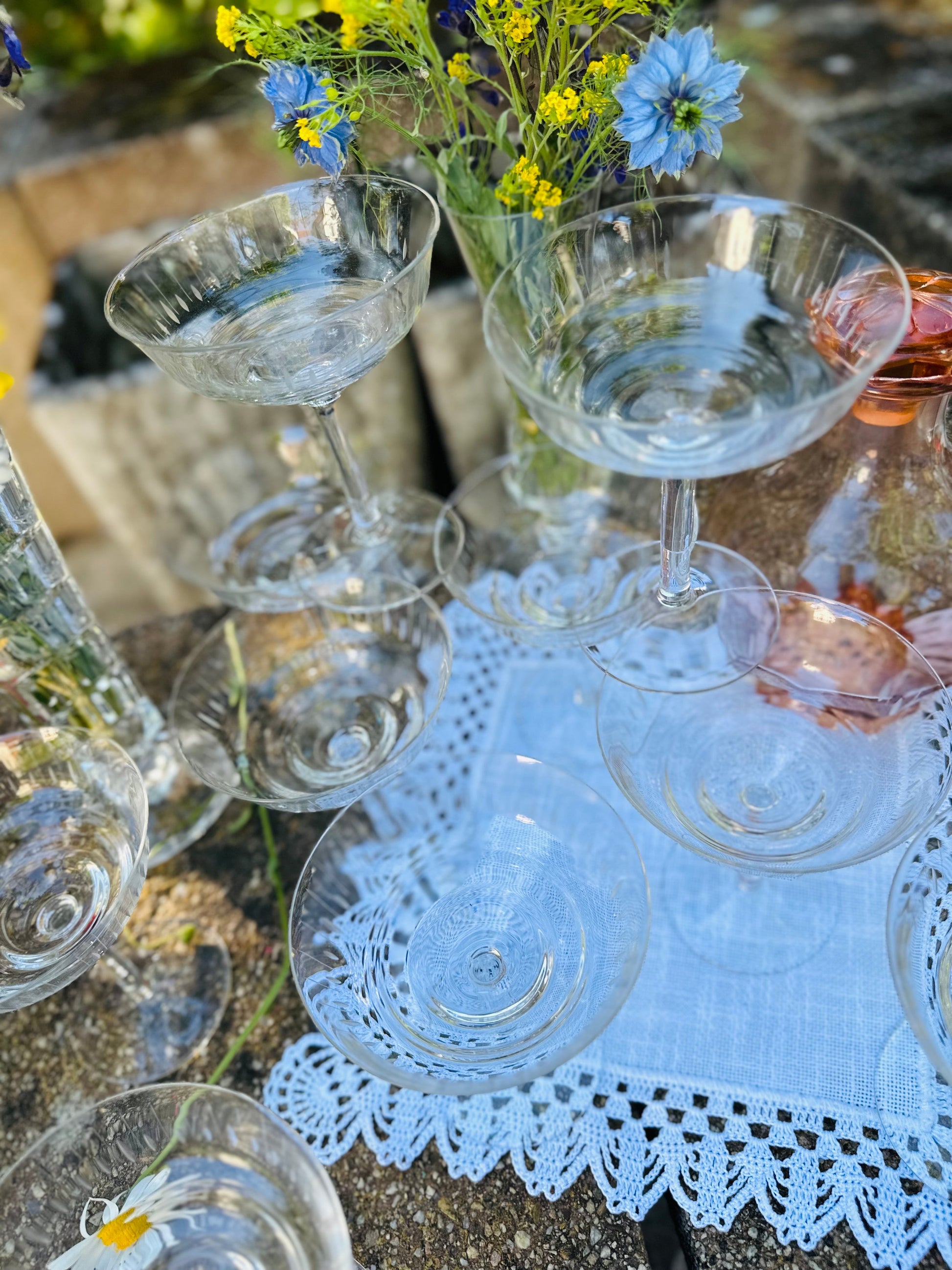 10 coupes à champagne en cristal ciselé De Raymonde à Zoé