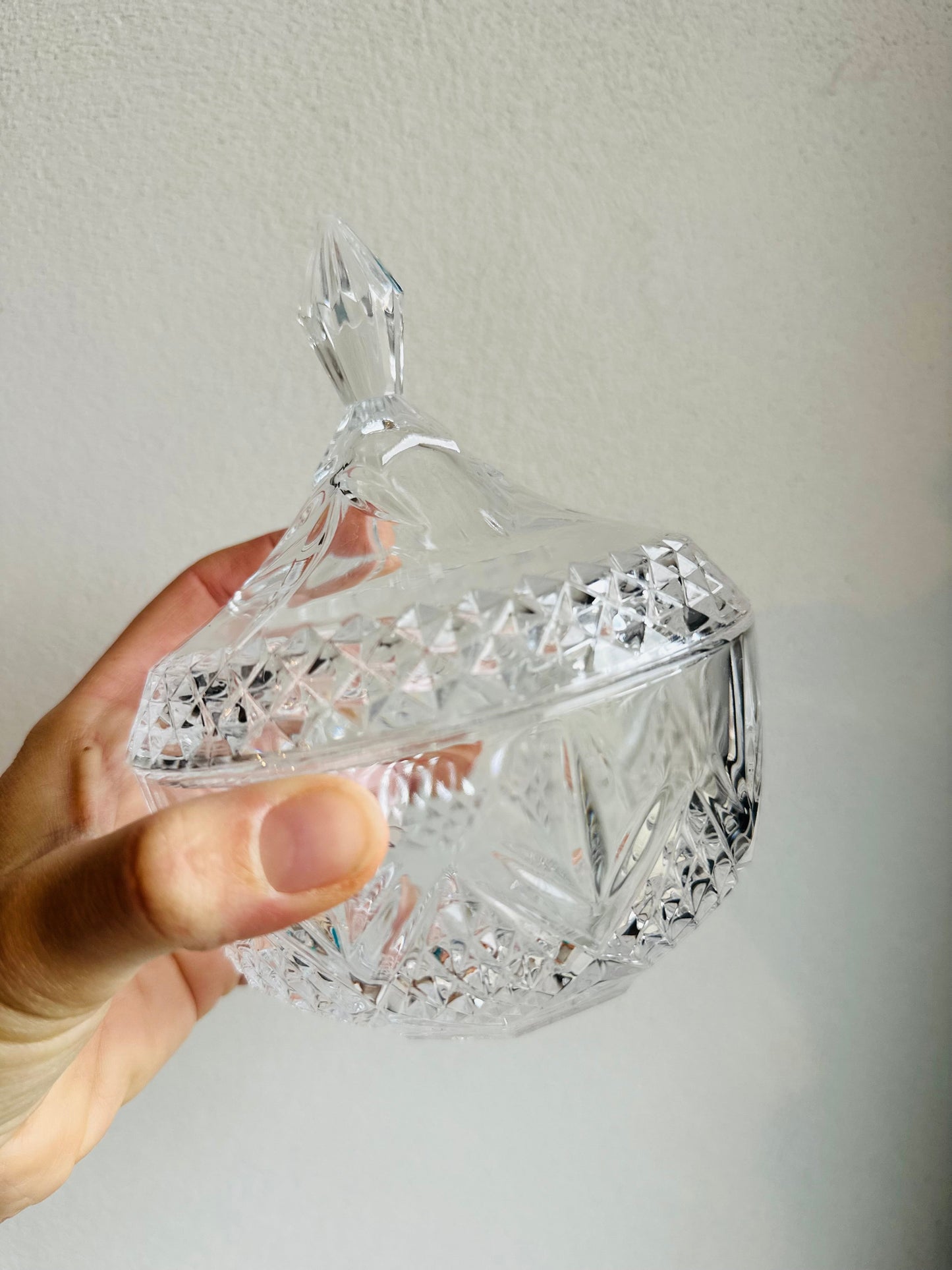 Bonbonnière en cristal vintage De Raymonde à Zoé