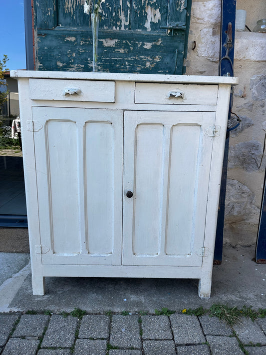 Petit buffet parisien A RELOOKER De Raymonde à Zoé