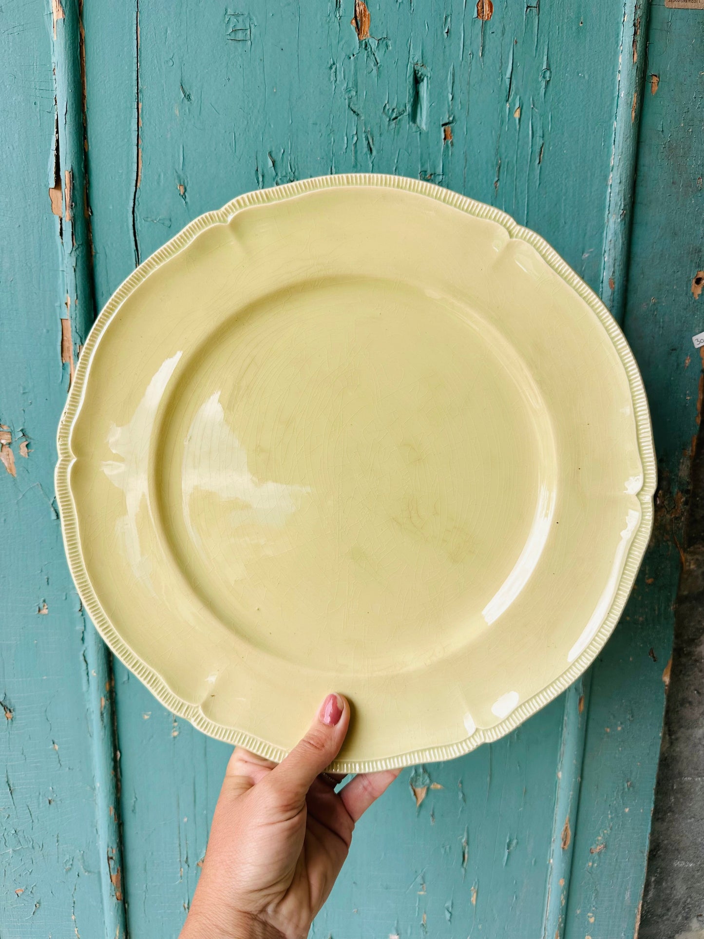 Plat à tarte en faience vintage Longchamp De Raymonde à Zoé