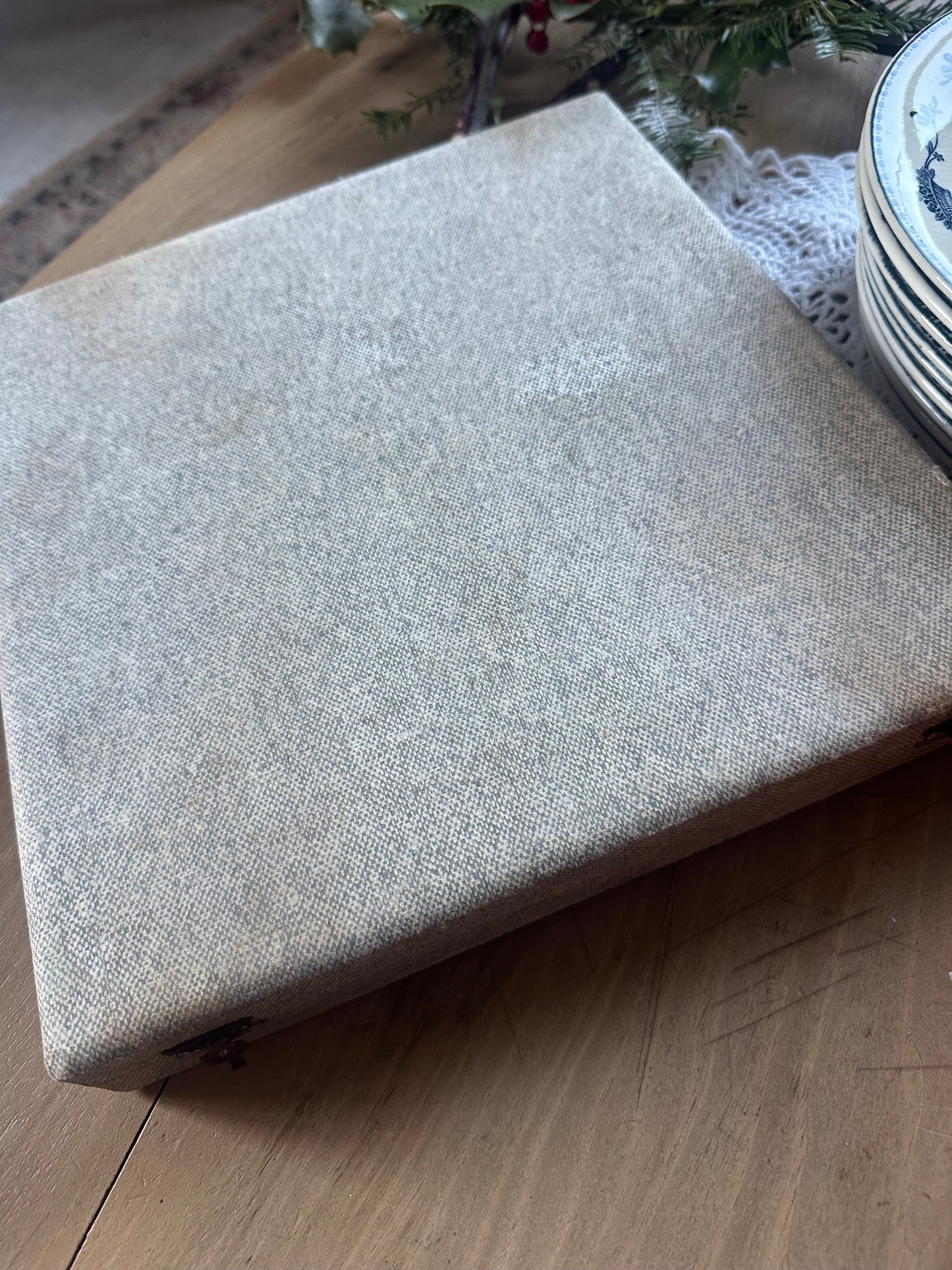 Ensemble de 24 couteaux vintage dans leur étui De Raymonde à Zoé