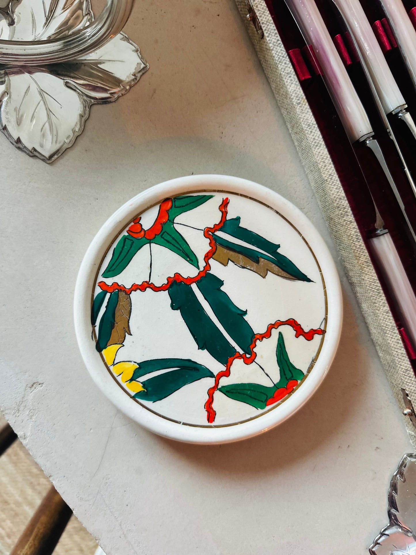 Dessous de bouteille vintage Longwy De Raymonde à Zoé