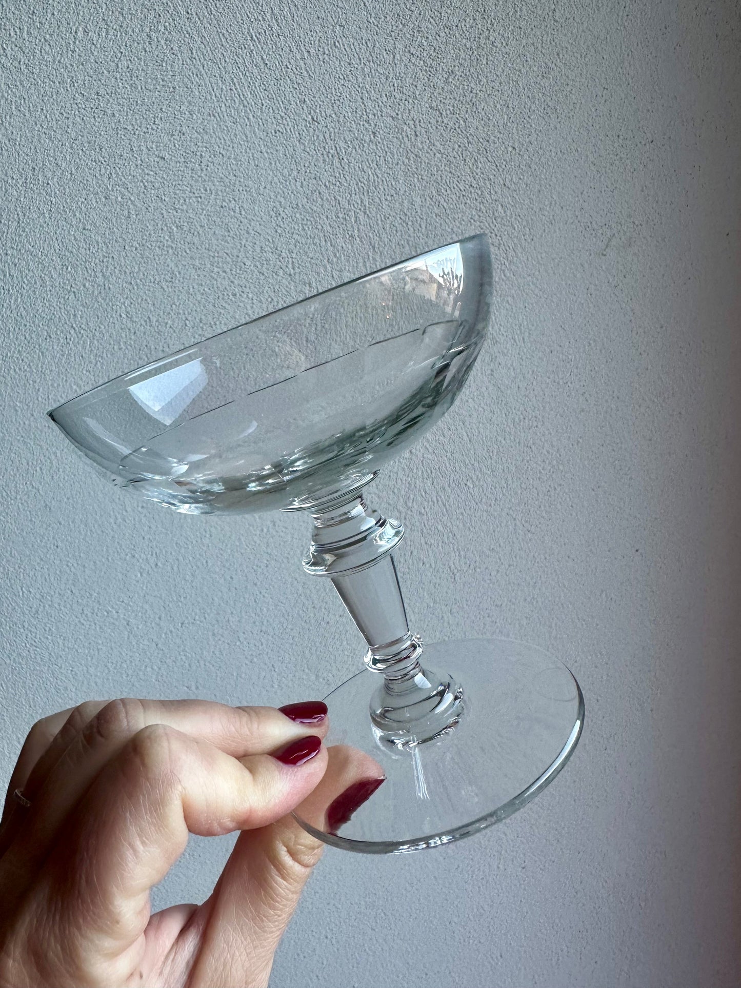 5 coupes à champagne ancienne en cristal De Raymonde à Zoé