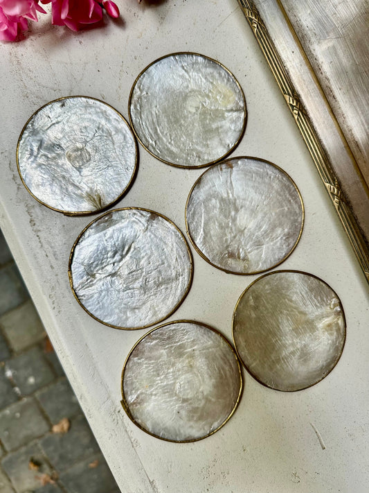 6 Dessous de verres en nacre De Raymonde à Zoé