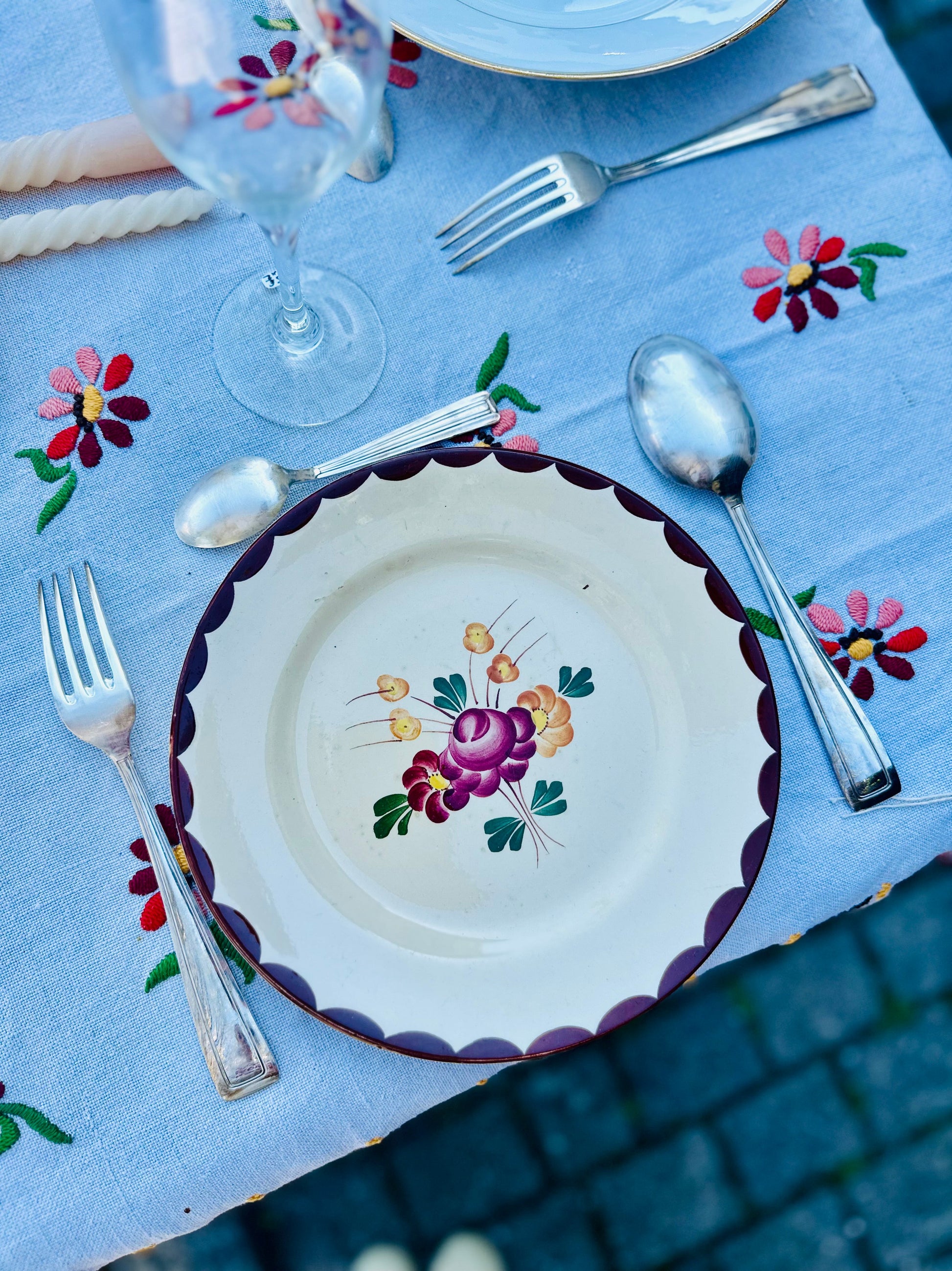 Ensemble de 6 assiettes plates Longchamp De Raymonde à Zoé