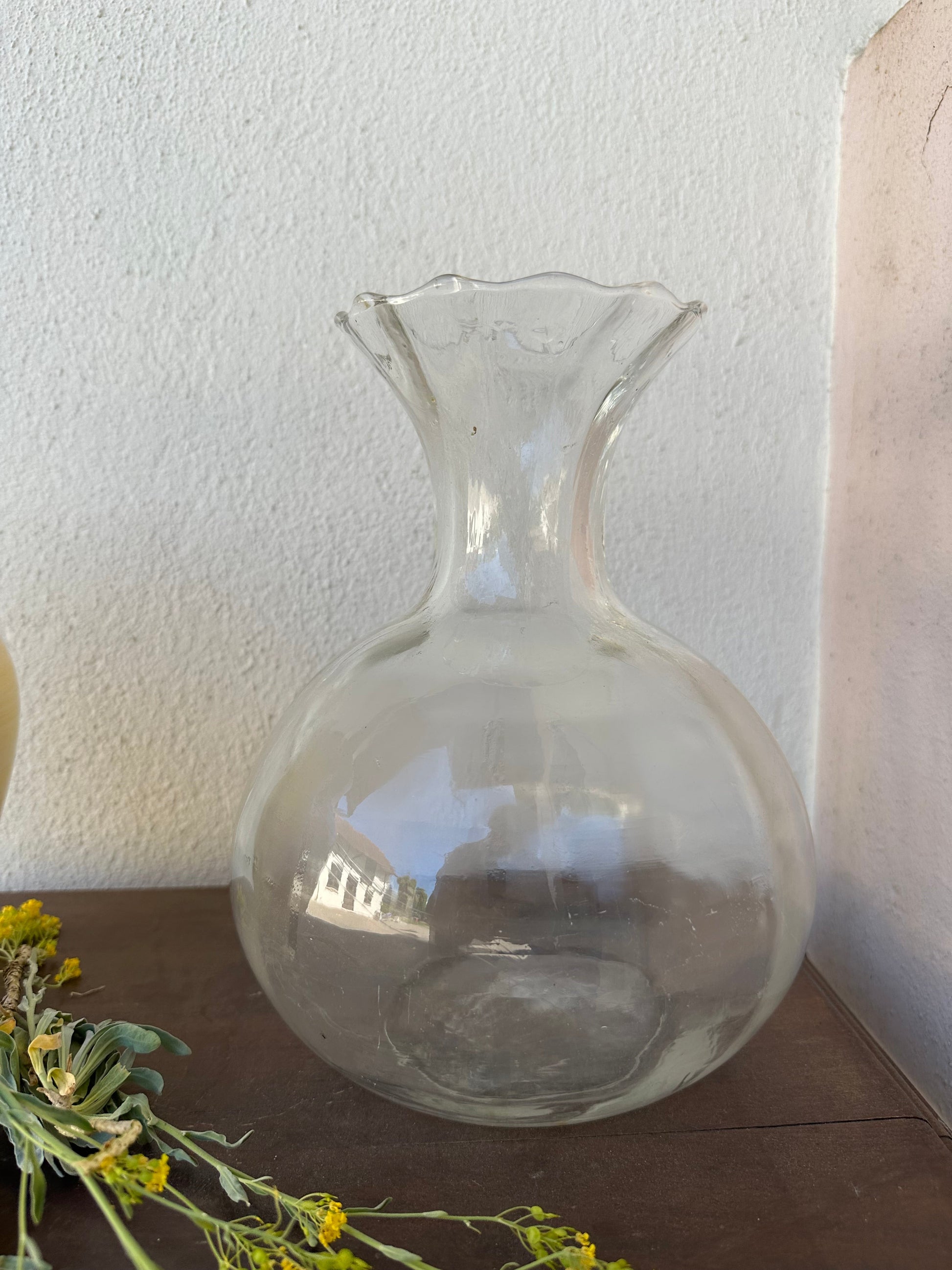 Très grand vase boule en verre transparent De Raymonde à Zoé