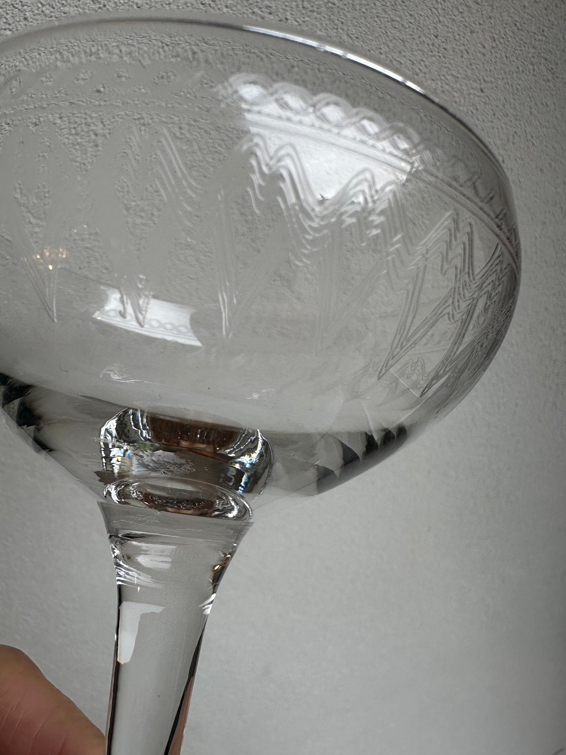 7 coupes à champagne en verre De Raymonde à Zoé