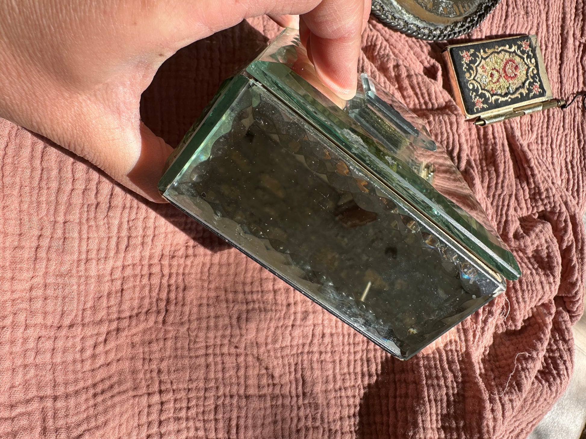 Boite à bijoux miroirs biseautés De Raymonde à Zoé
