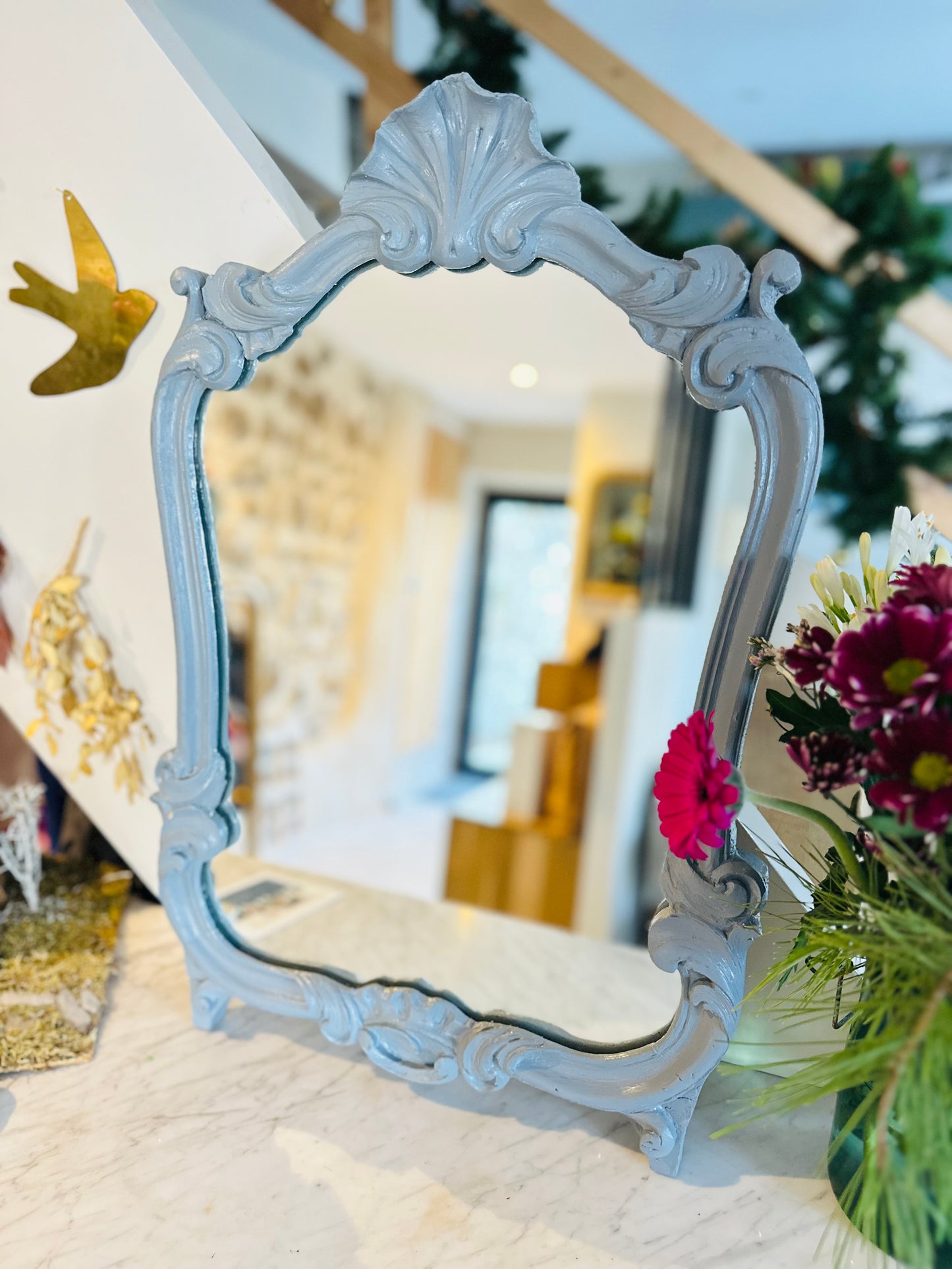 Miroir de style baroque gris-bleu