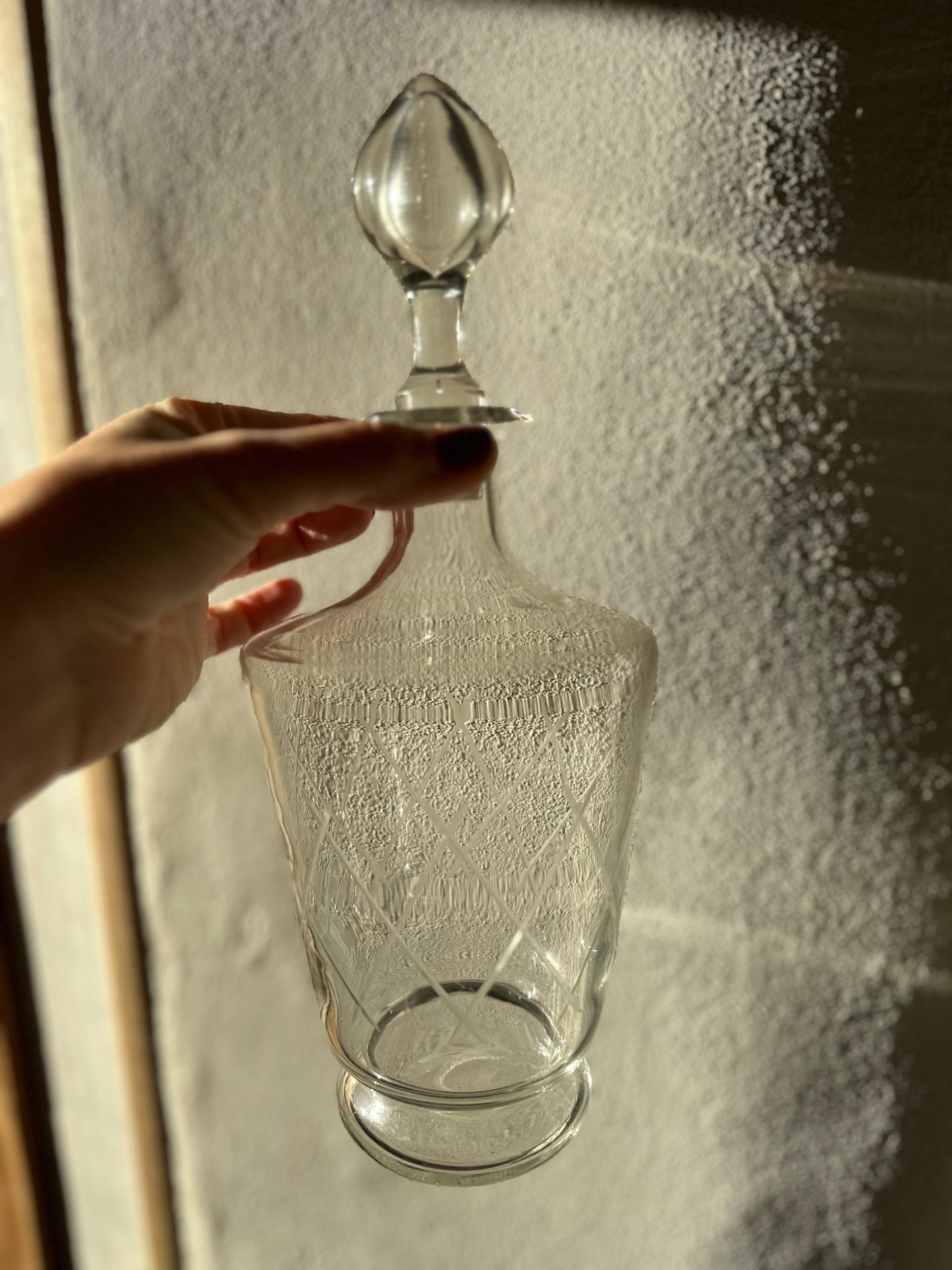 Carafe à décanter en verre ciselé De Raymonde à Zoé