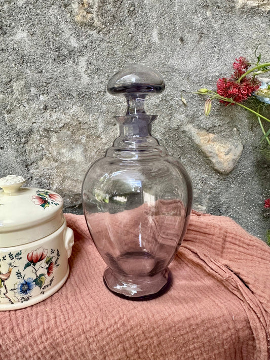 Petite carafe vintage avec son bouchon De Raymonde à Zoé