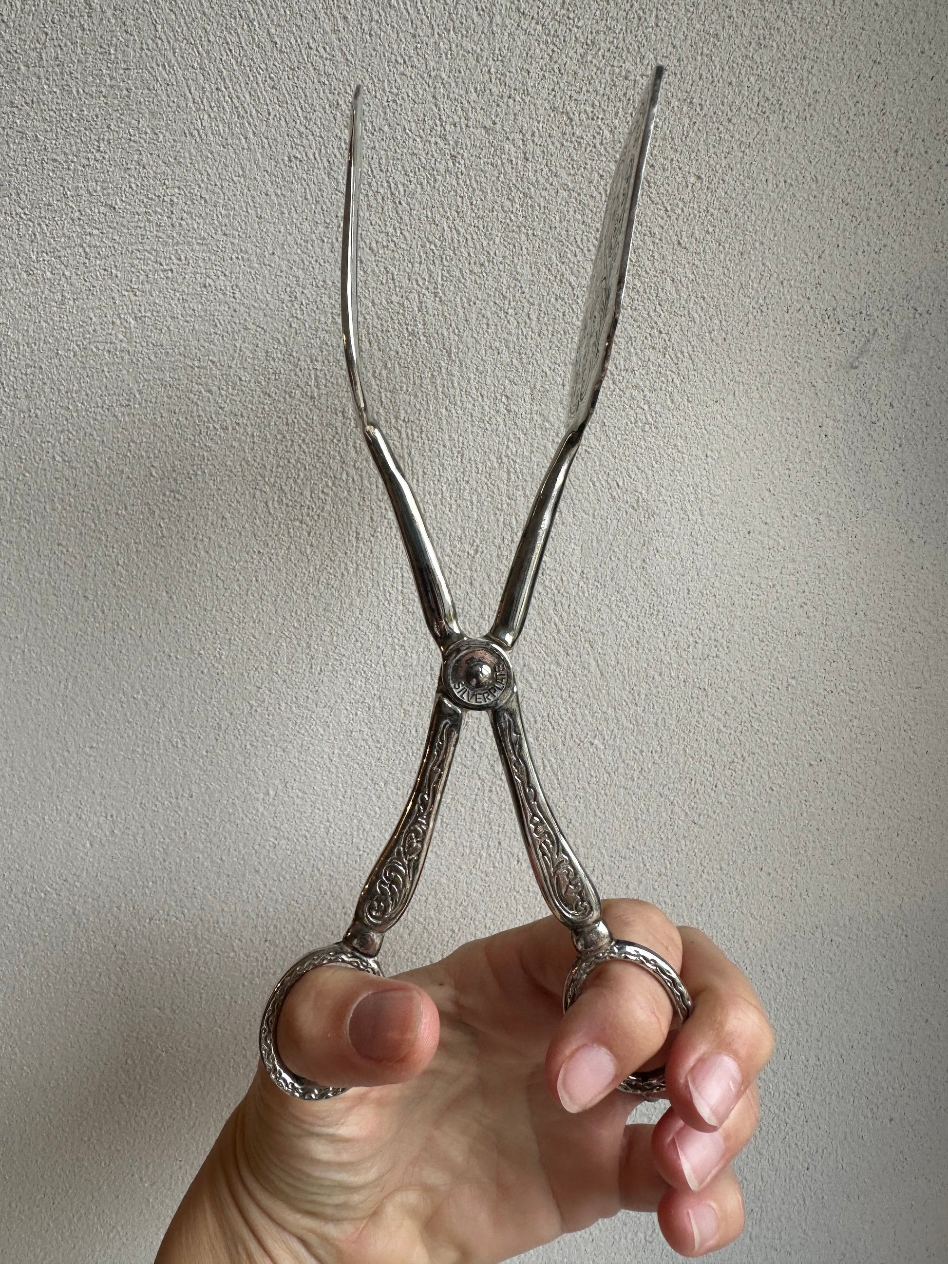 Pince de service vintage De Raymonde à Zoé