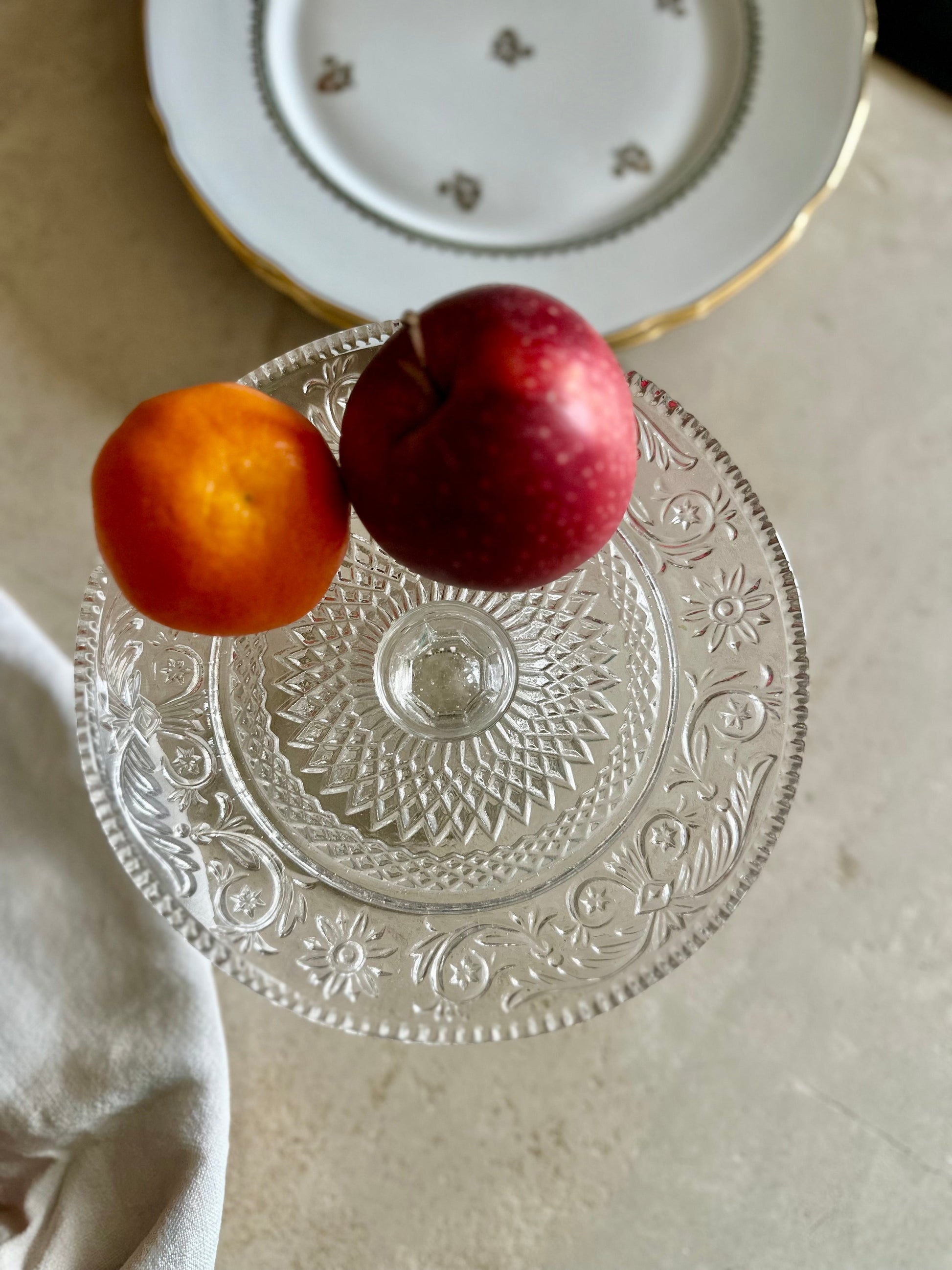 Petit compotier en verre moulé vintage De Raymonde à Zoé