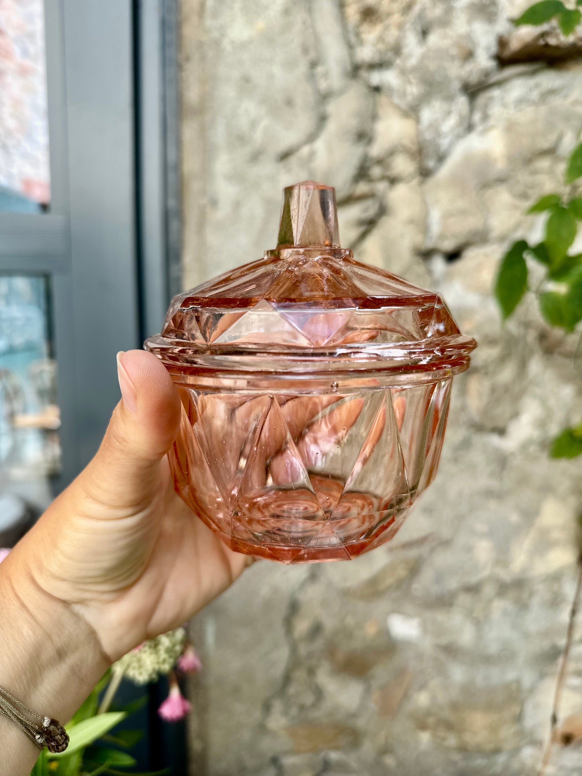 Boite à bijoux en verre rosée De Raymonde à Zoé