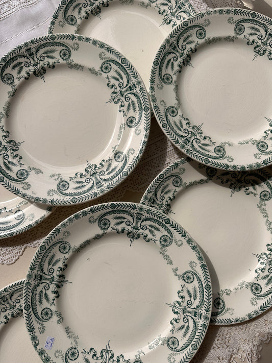 Ensemble de 7 assiettes à dessert Longwy De Raymonde à Zoé