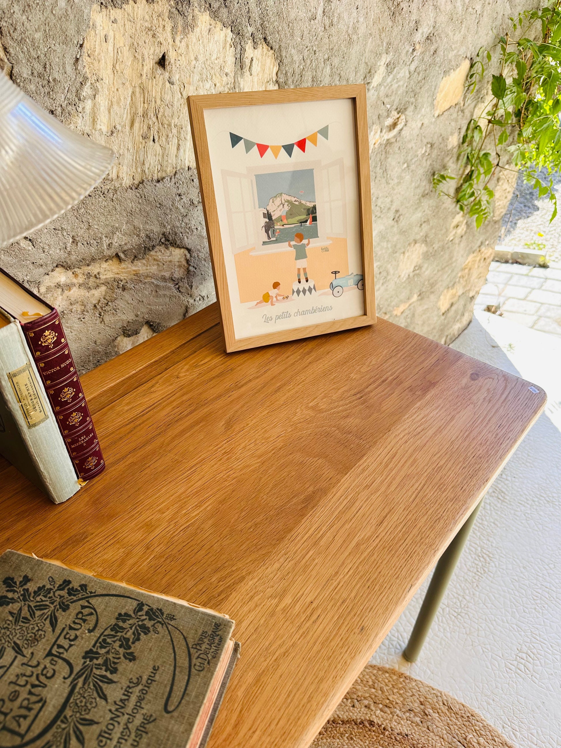 Bureau d’écolier vintage relooké De Raymonde à Zoé