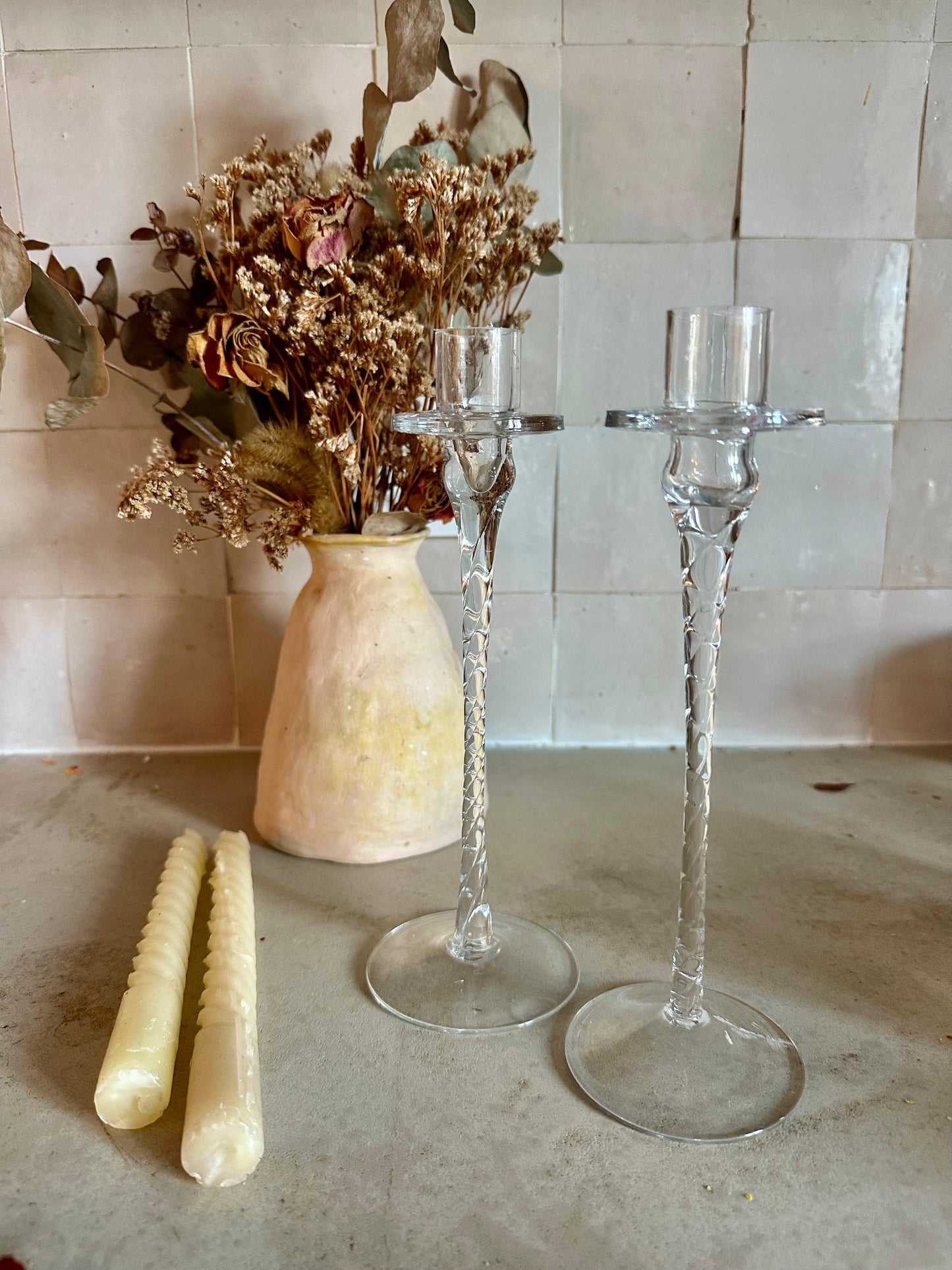 Duo de bougeoirs en verre torsadé De Raymonde à Zoé