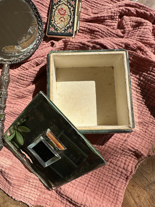 Boite à bijoux miroirs biseautés De Raymonde à Zoé