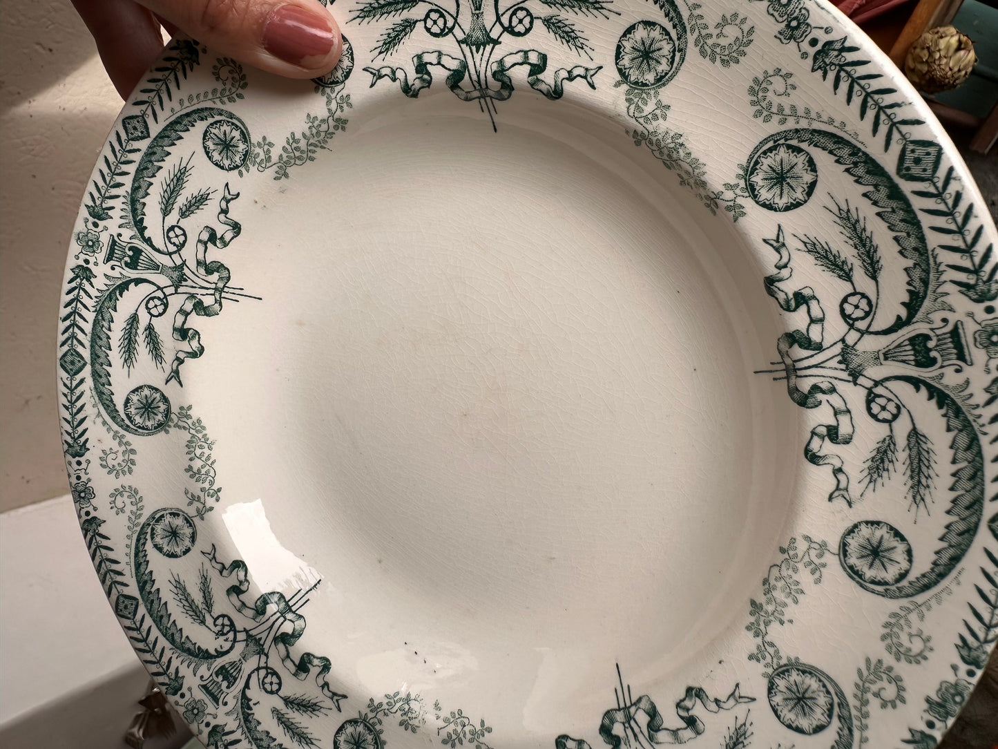 Ensemble de 10 assiettes creuses terre de fer Longwy De Raymonde à Zoé