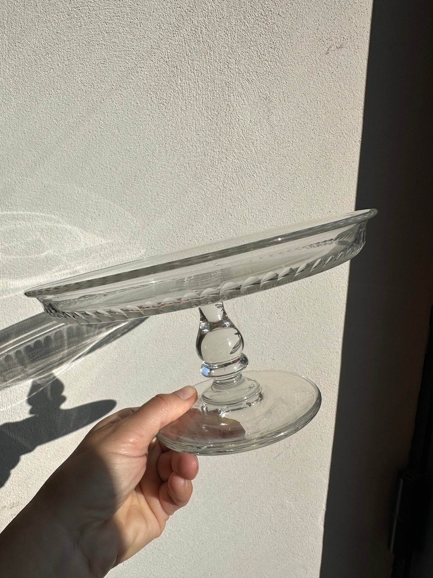 Plat sur pied en cristal De Raymonde à Zoé
