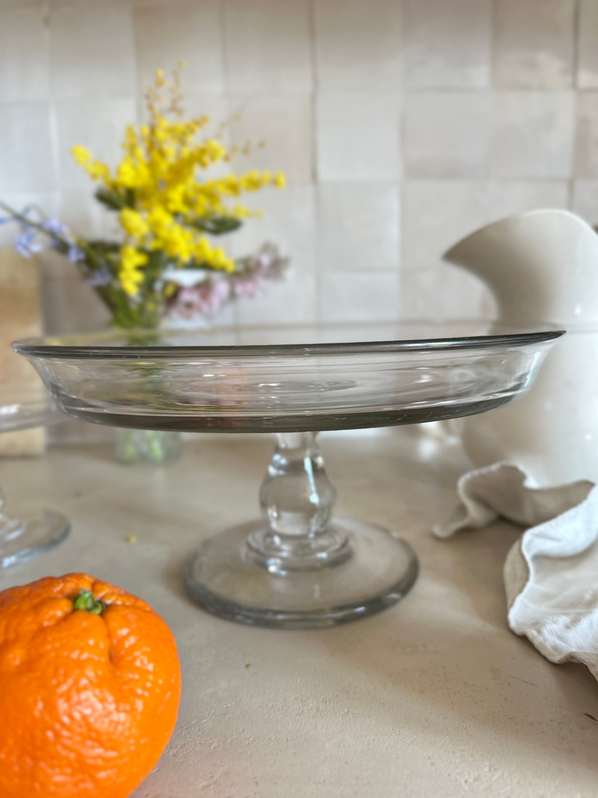 Plat/coupe sur pied en cristal De Raymonde à Zoé