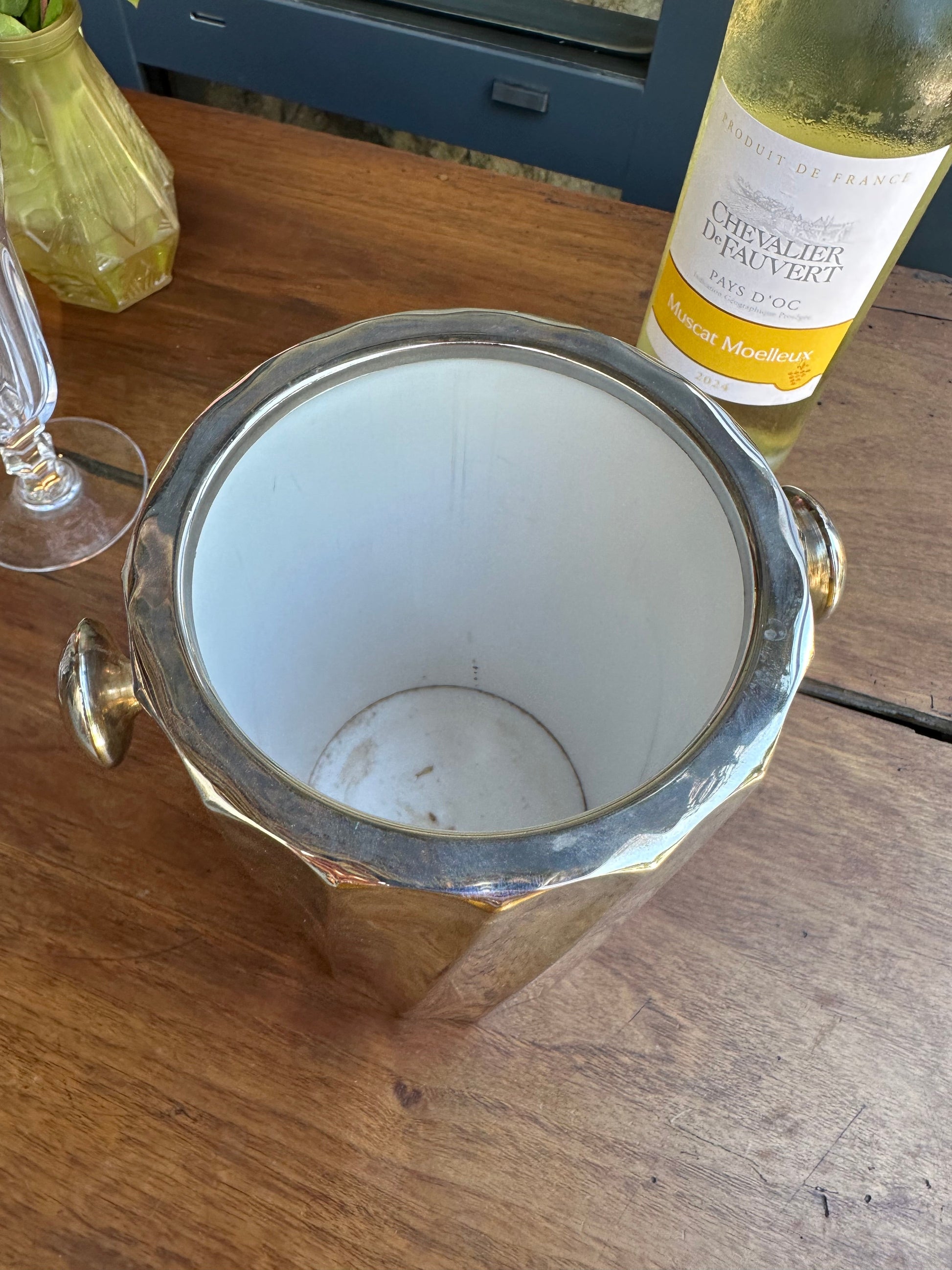 Rafraichisseur à vin De Raymonde à Zoé