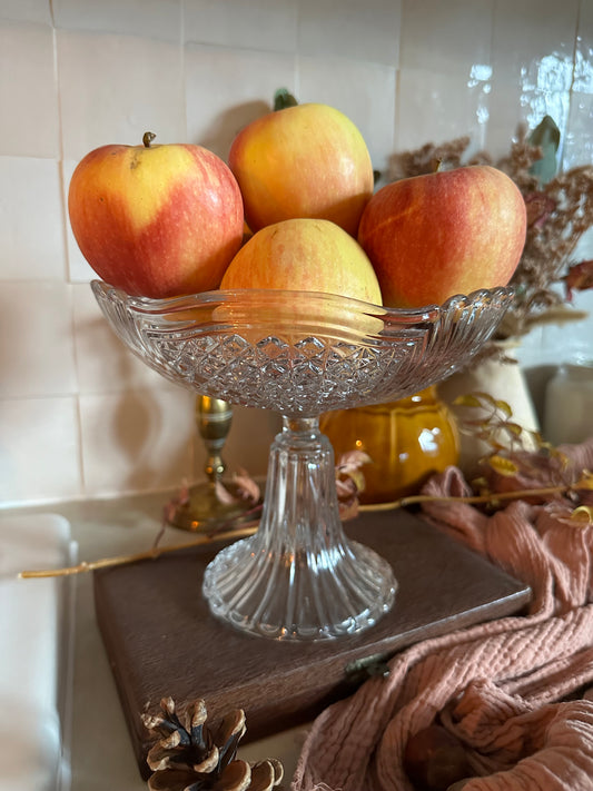 Coupe en verre sur pied De Raymonde à Zoé