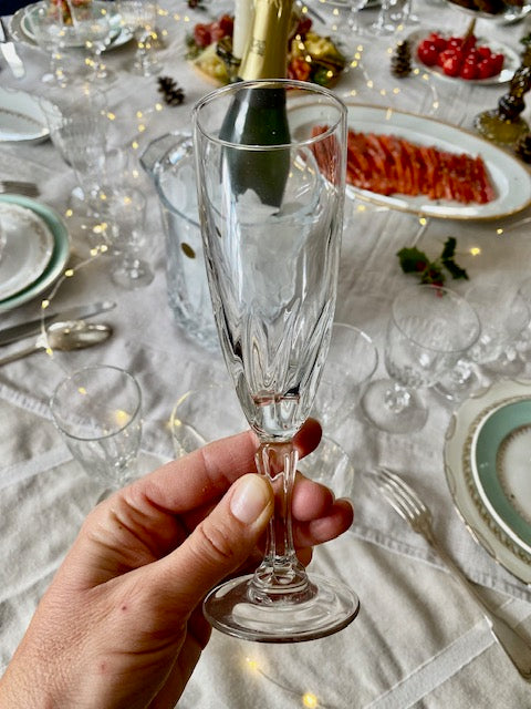 6 flûtes à champagne en verre De Raymonde à Zoé