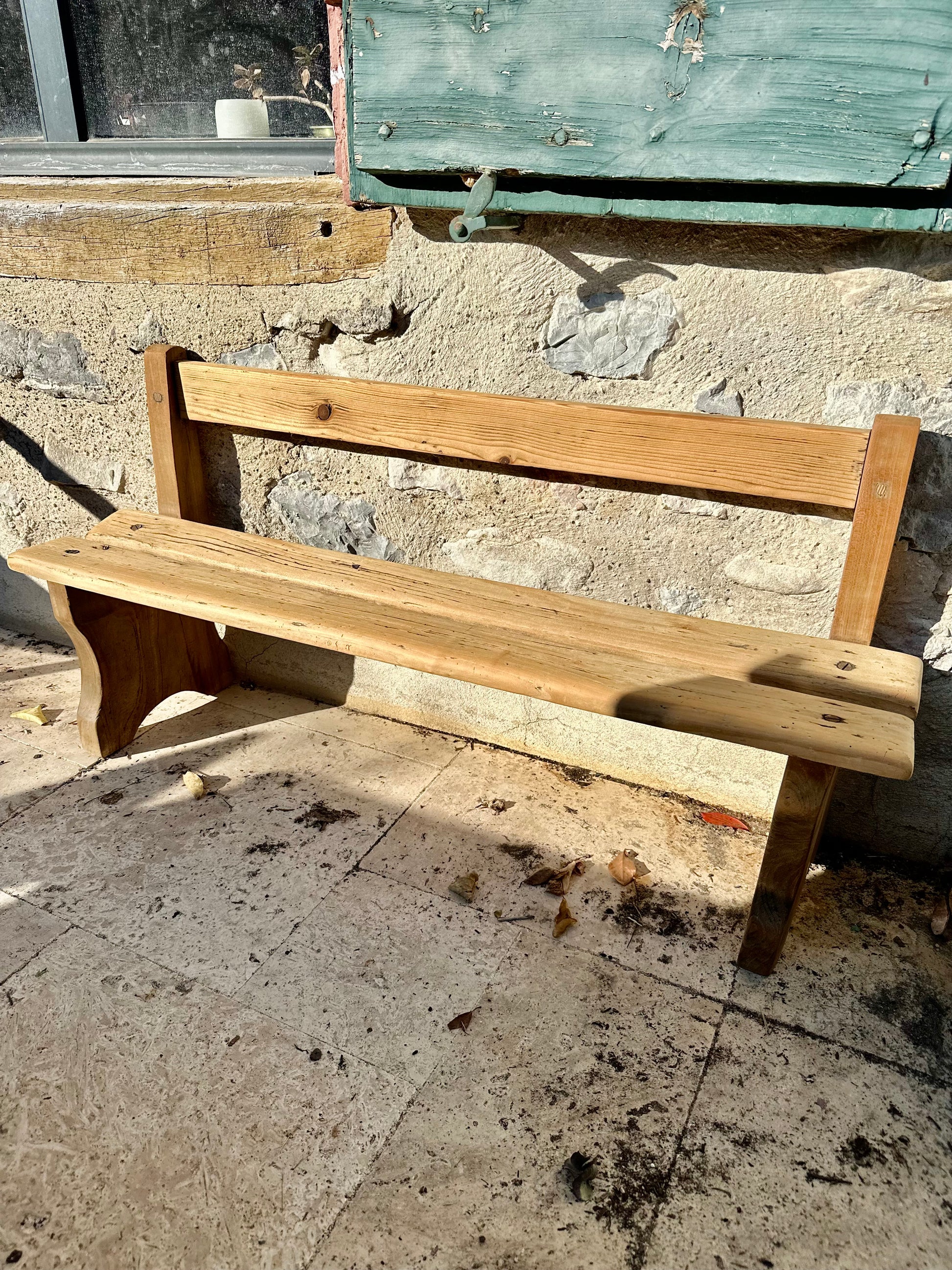 Banc ancien pour enfant De Raymonde à Zoé