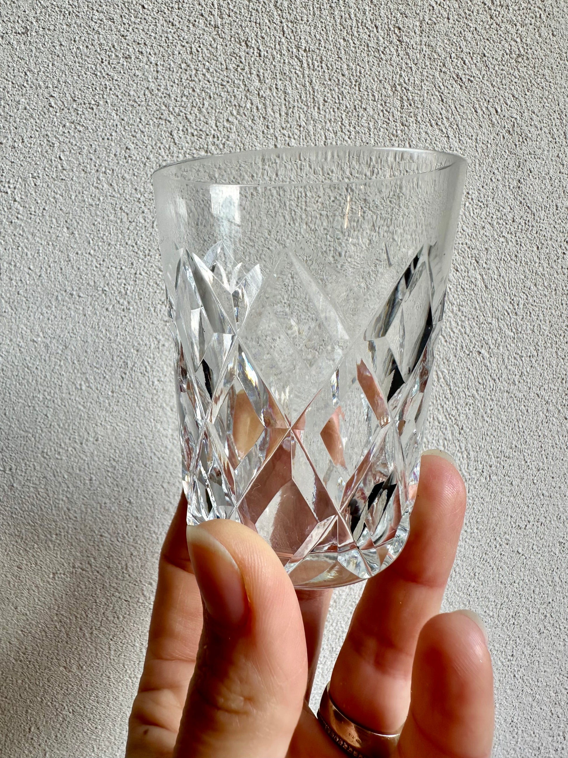 Ensemble de 6 verres à liqueur en cristal De Raymonde à Zoé