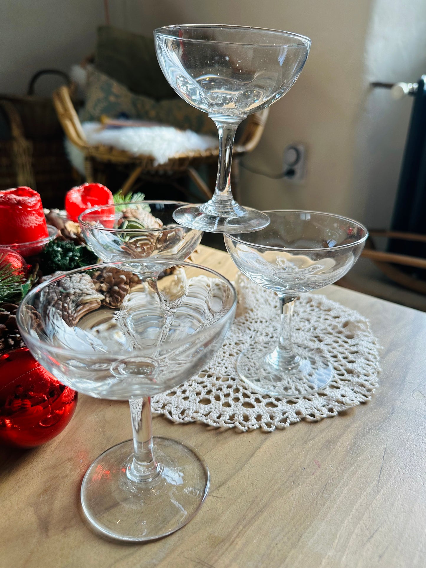 4 coupes à champagne en verre (Copie) De Raymonde à Zoé