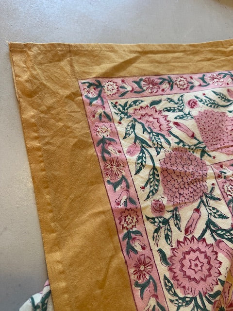 Nappe indienne block print. Modèle "Roshan" rose 160x230cm De Raymonde à Zoé