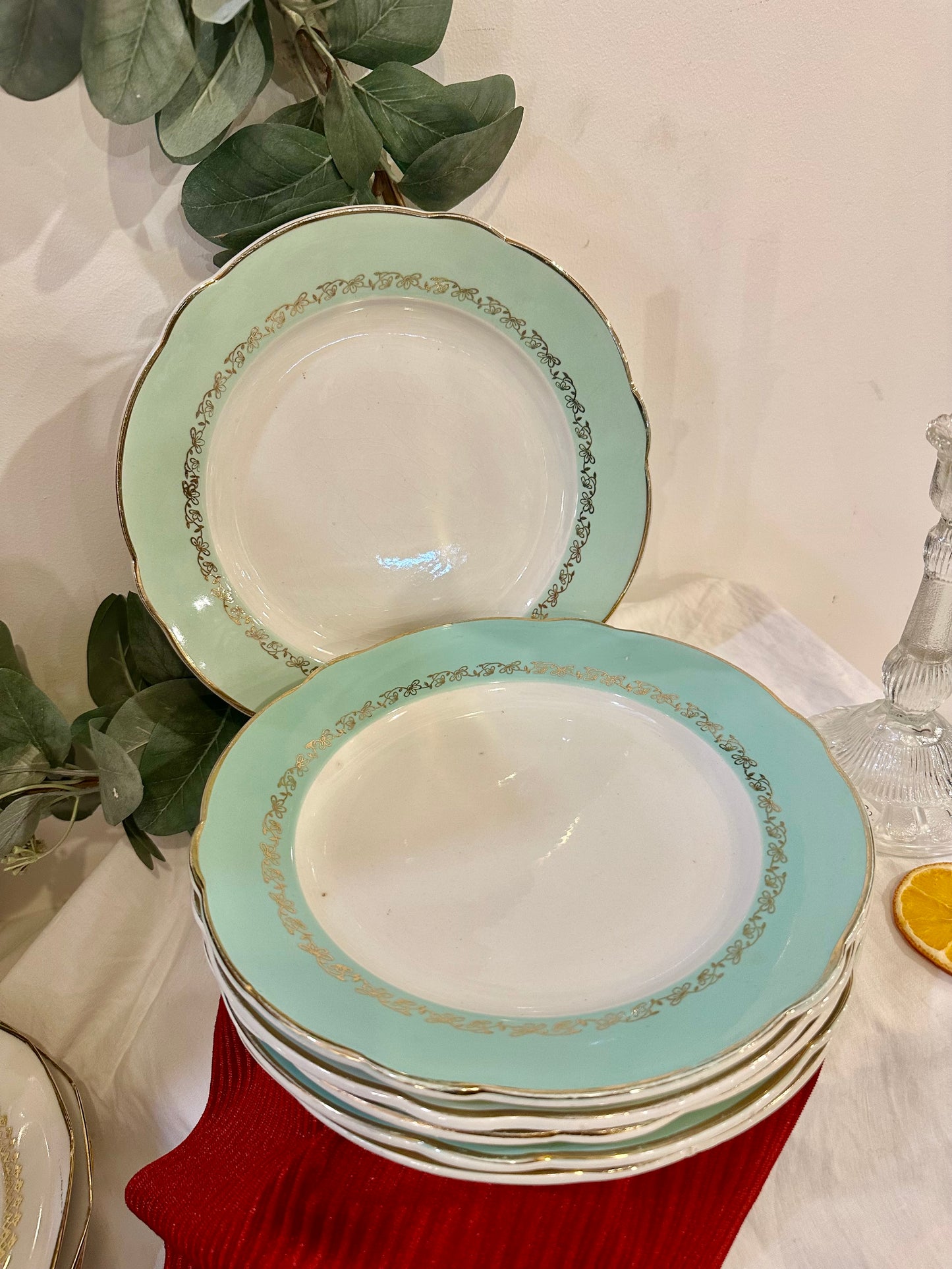 6 Assiettes plates mint et dorées De Raymonde à Zoé