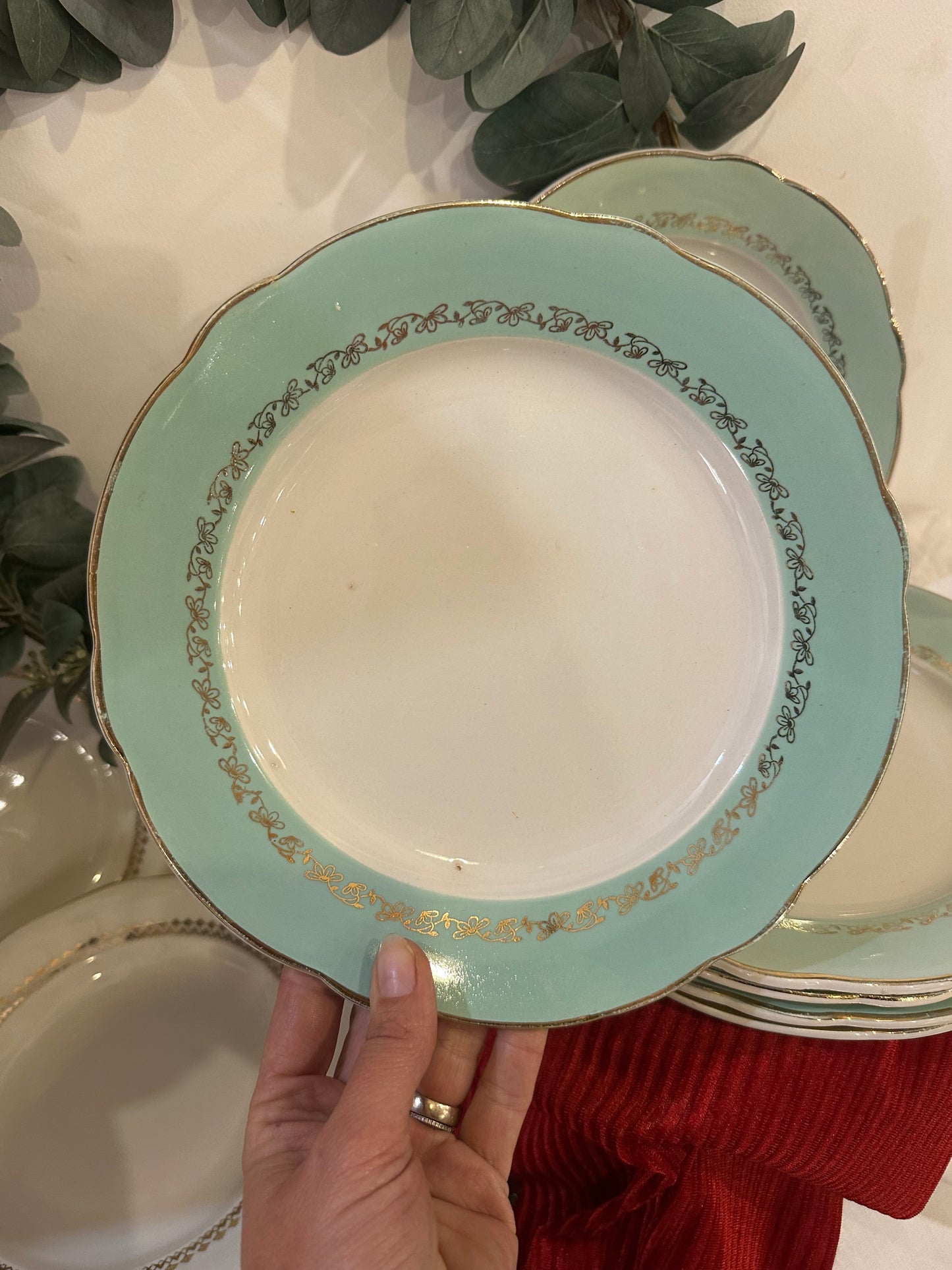 6 Assiettes plates mint et dorées De Raymonde à Zoé