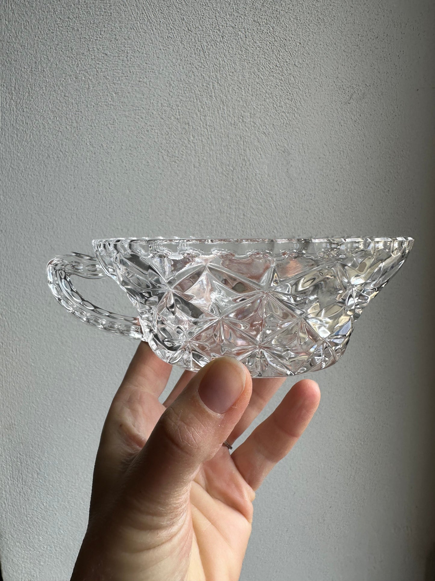 Ensemble grande coupe et 8 petites coupes De Raymonde à Zoé