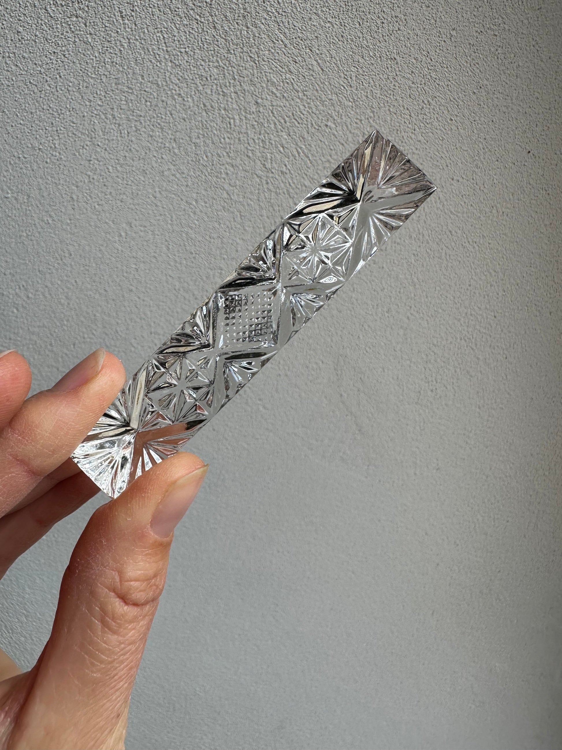 Porte couteaux en cristal De Raymonde à Zoé