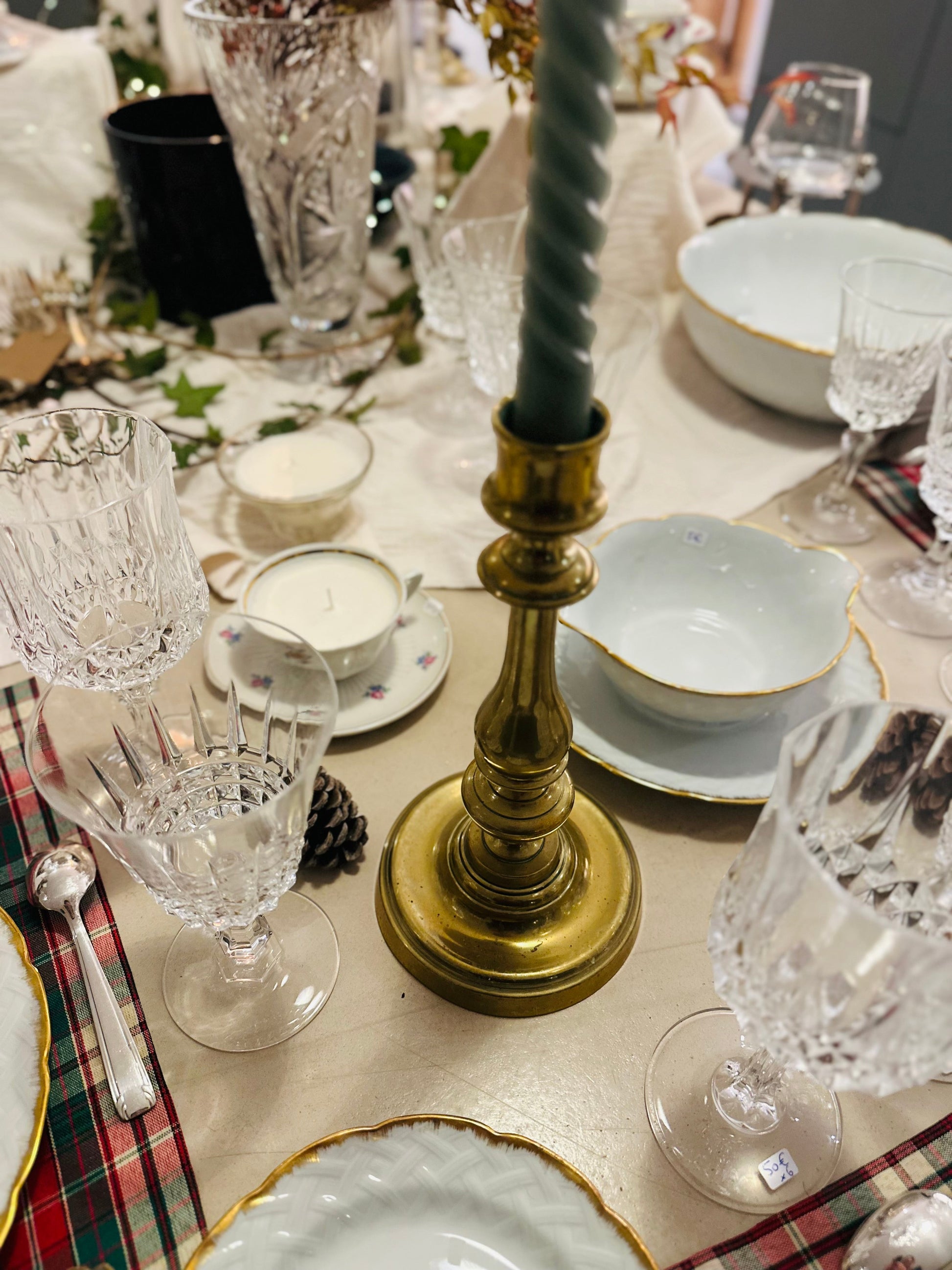 Bougeoir en laiton De Raymonde à Zoé